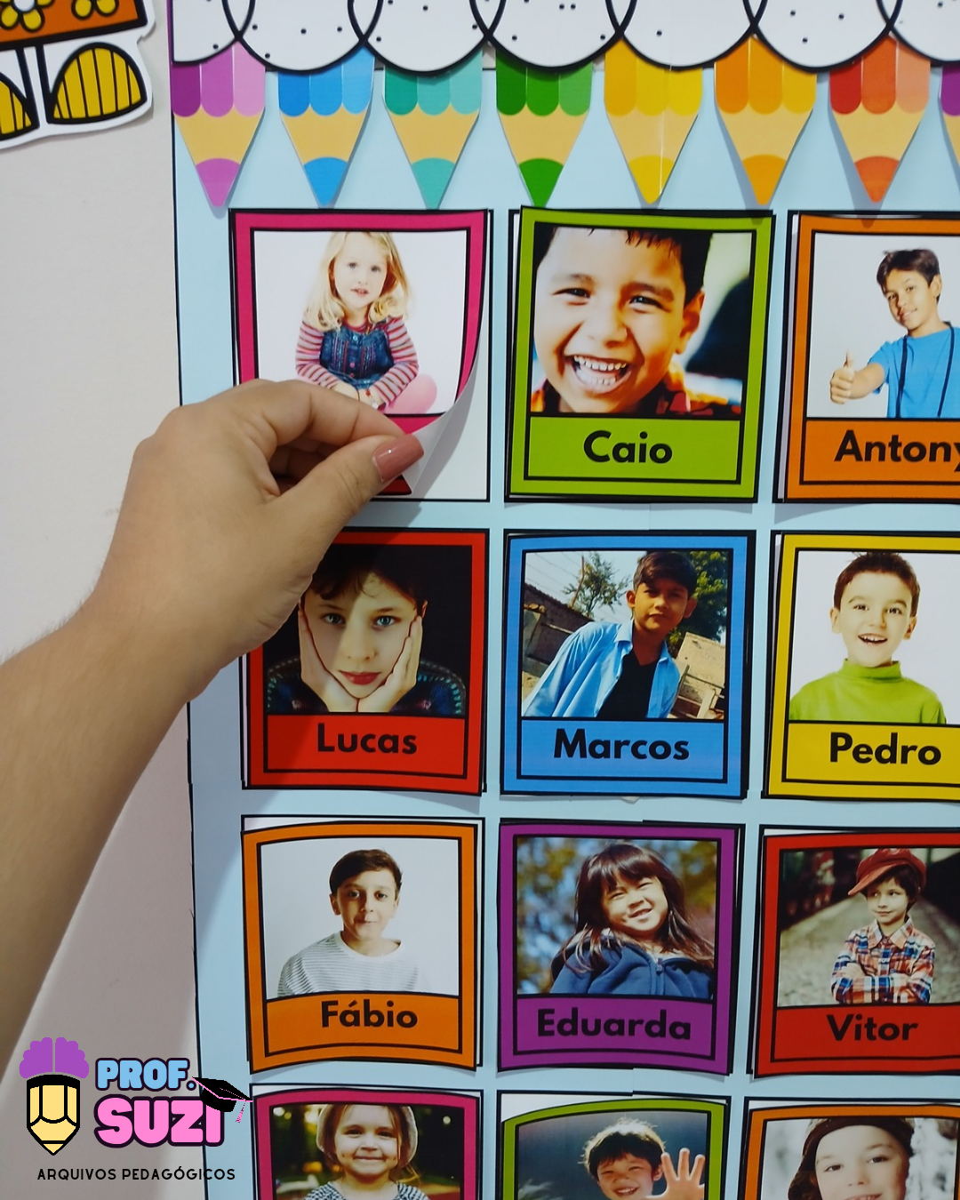CHAMADINHA TEMA LÁPIS – EDITÁVEL NO CANVA ✏️🌈 - Imagem 5