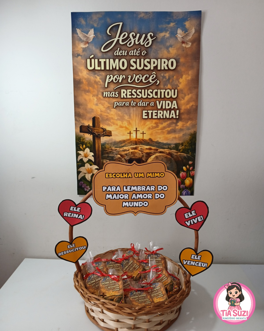 KIT ESPECIAL DE PÁSCOA PAINEL + CESTA PARA SUSPIRO
