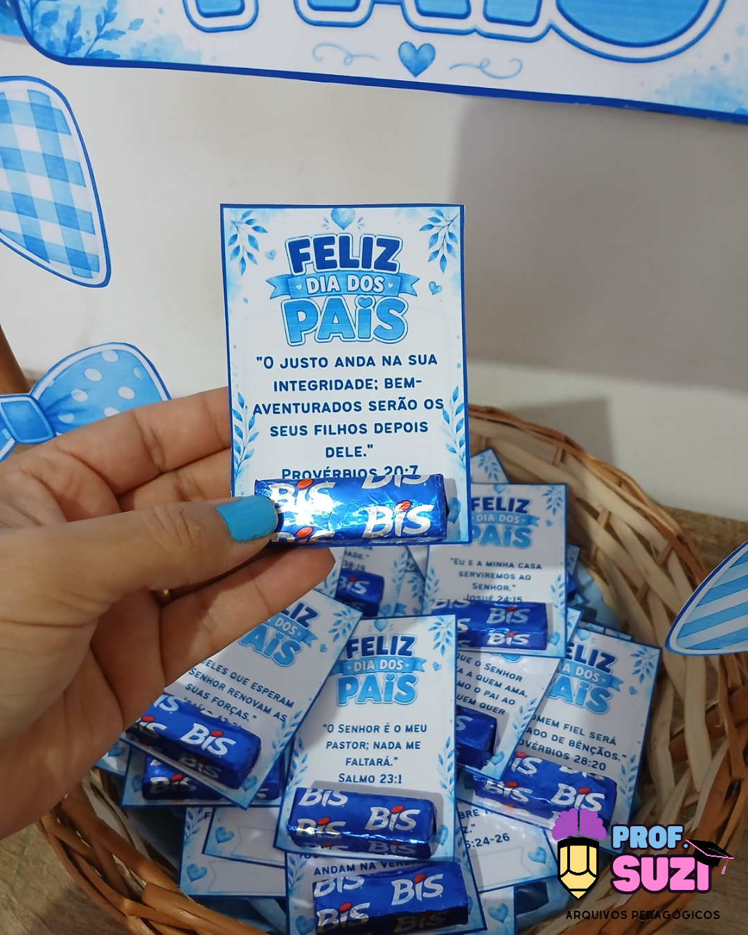 PAINEL + CESTA COM VERSĂCULOS DIA DOS PAIS đ - Imagem 5