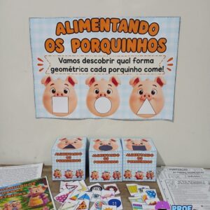 🐷 KIT OS PORQUINHOS E AS FORMAS GEOMÉTRICAS